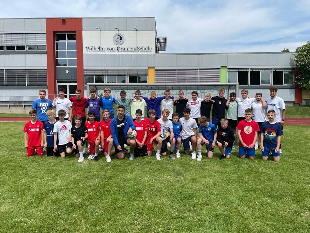 Fußballstar Luca Waldschmidt zu Gast an der WvO